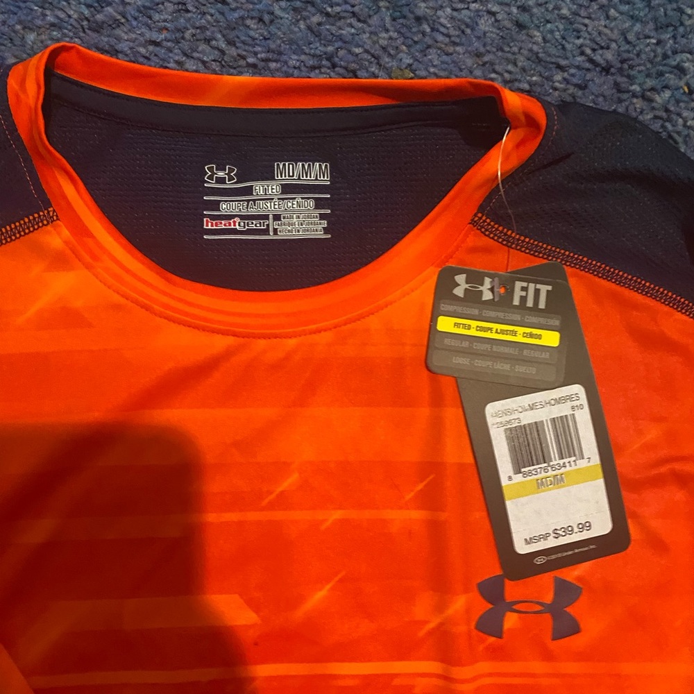 Underarmour shirt